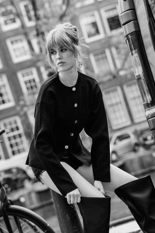 Liz - foto 4